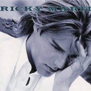 Ricky Martin歌曲:A Medio Vivir歌词