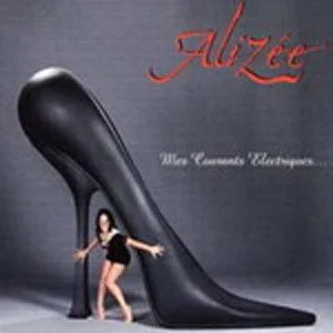 Alizee歌曲:A Contre-Courant歌词