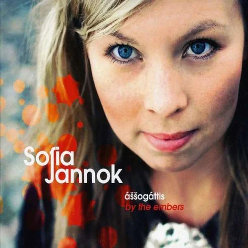 Sofia Jannok歌曲:Liekkas歌词
