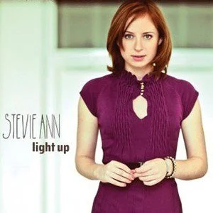 Stevie Ann歌曲:Light Up歌词